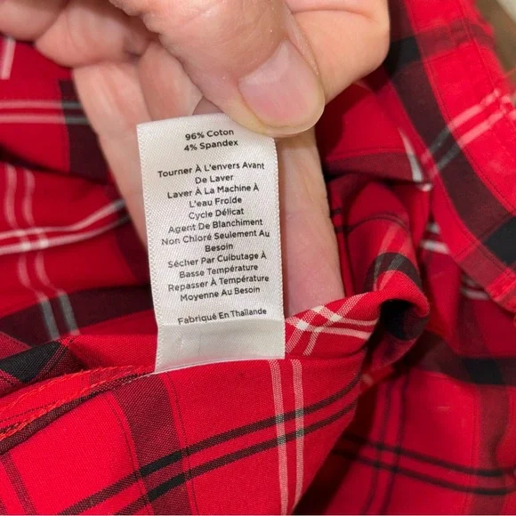 Talbots Red & Black Plaid Non-Iron Button Down Women's Shirt. Size 12 - Picture 7 of 8